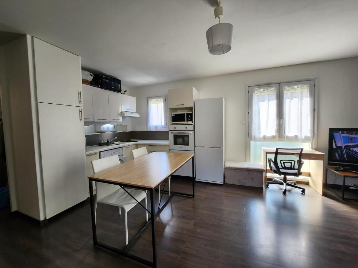 Apartmán Le Pied A Terre Parisien - 77/94 Pontault-Combault Exteriér fotografie